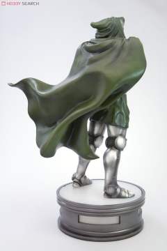Fine Art Statue 毁灭博士 -资料图