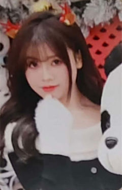 何梦迪 23甜蜜圣诞之约小卡 ver.C