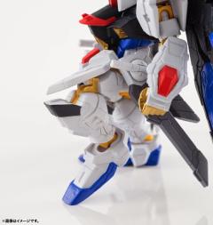 MS Unit ZGMF-X20A 强袭自由高达-资料图