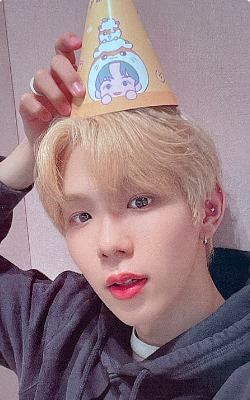 三丽鸥派对盒子卡 酱