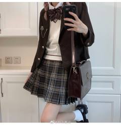 圣中女子高·套装-资料图