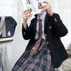 布朗茶茶·西服-资料图