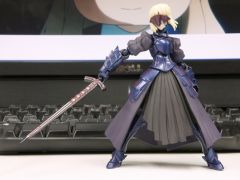 figma#072 Saber Alter -资料图