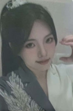 何蔡娴 绚如夏花主题纪念小卡 ver.B