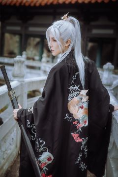 壶仙·披风-资料图