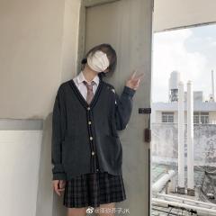 碳碳开衫-资料图