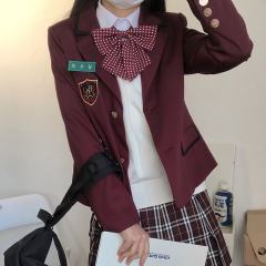 赤金·韩式制服-资料图