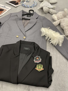 宫泽野·西服-资料图