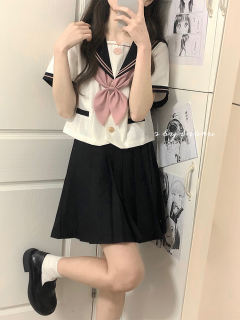 洛璃高·套装-资料图
