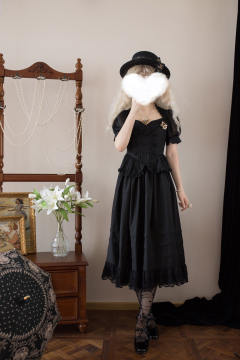 玫瑰骑士-资料图