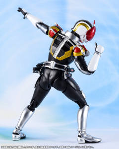 SHF 真骨雕 假面骑士电王 圣剑/圣枪形态-资料图