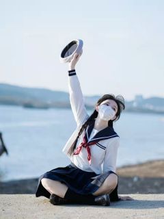 白身绀色领一本·套装-资料图