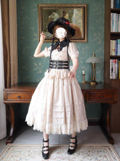 玫瑰骑士-资料图