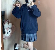 三色卫衣-资料图