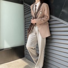 樱野中 西服 -资料图