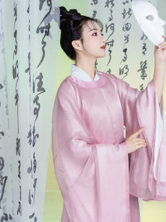 清平乐 -资料图