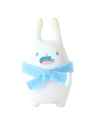 Ngeaw  rabbit 蓝围巾