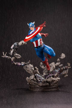 Fine Art Statue 美国队长 -资料图
