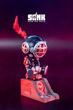 郊游-捉迷藏-资料图