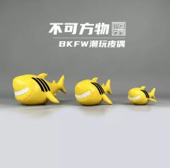 黄鲨鱼皮质公仔-资料图