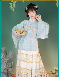 大袖裙子改良式汉服故宫复古风-资料图