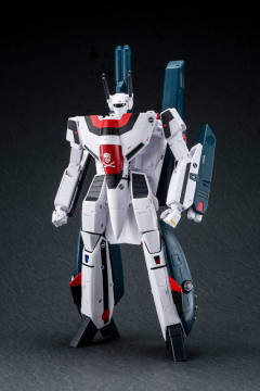 VF-1S 攻击女武神 （一条辉专用机）