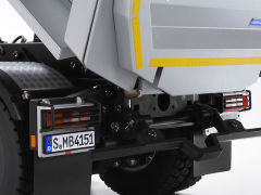 1/14 电动RC大卡车系列 MERCEDES-BENZ AROCS 4151 8x4 TIPPER TRUCK (TRANSMITTER & RECEIVER SET)-资料图
