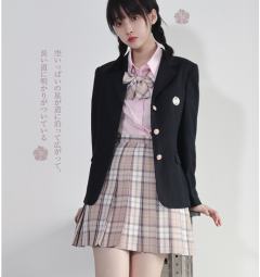布朗茶茶·西服-资料图