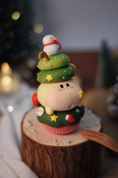 圣诞树马芬杯蛋糕-资料图