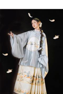 鹿行-资料图