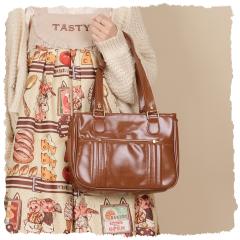 同学录制服包-资料图