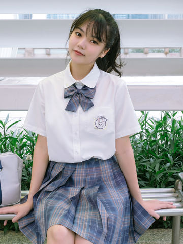 藏云月兔 衬衫