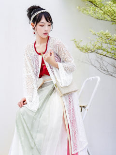 花涧汐-资料图