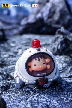 小牙弟 太空引航者-资料图