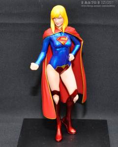 DC Comics New 52 ARTFX+ 超级少女 -资料图