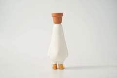 剧场鸭花瓶-资料图