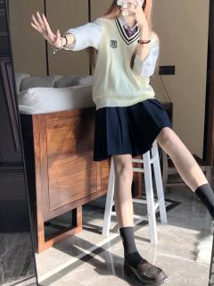 豆乳锦章 背心-资料图