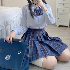 洛小奈jk  岚-资料图