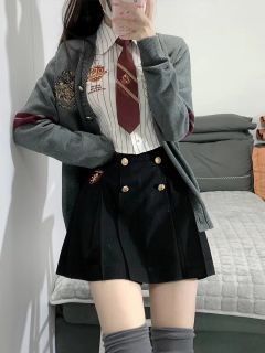 霍格沃兹毛衣开衫套装-资料图