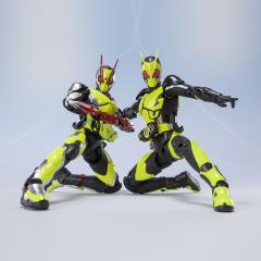 SHF 假面骑士零二 伊兹Ver.＋假面骑士零一 套装