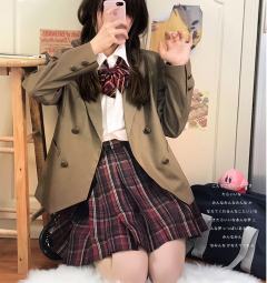 休闲西服-资料图