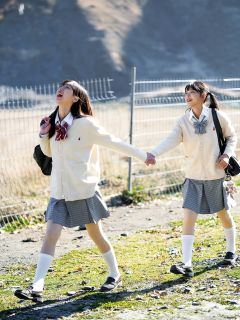 兔子小姐 开衫毛衣-资料图