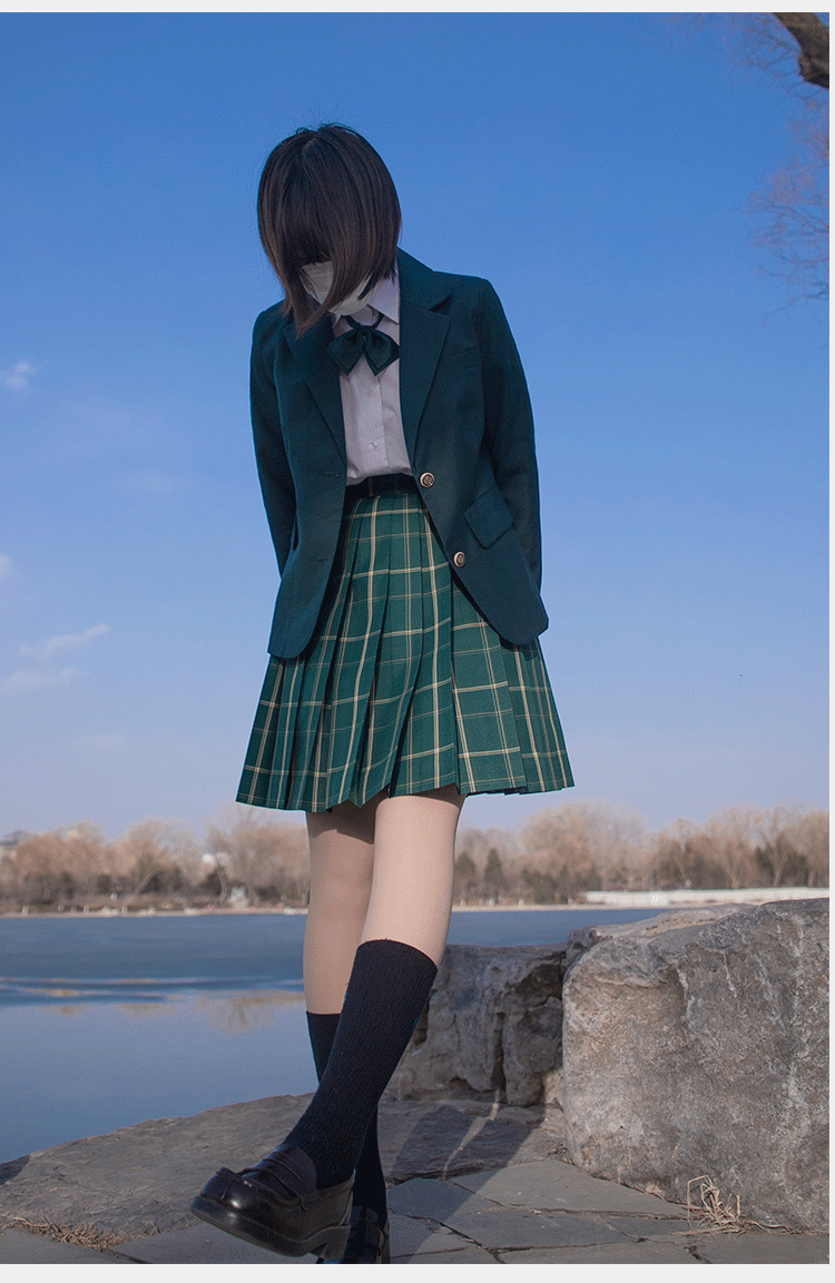 川浦高·西服-资料图