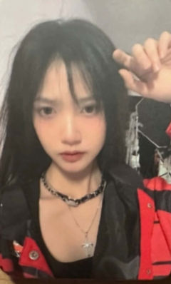 罗颖宸 八周年纪念小卡 ver.A