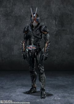 SHF 假面骑士Black Sun