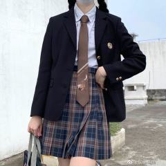 布朗茶茶·西服-资料图