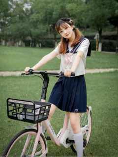 哈啰出行联名款水手服-资料图