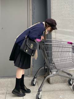 小沃学园·连衣裙-资料图