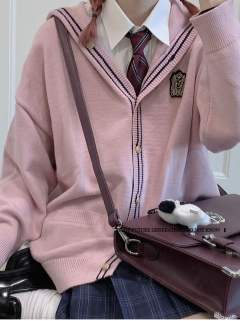 开衫毛衣-资料图
