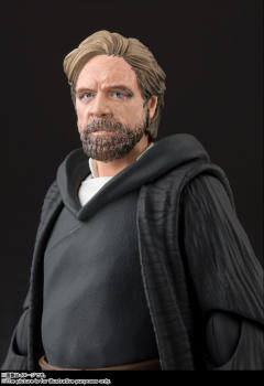 SHF 卢克·天行者 Battle of Crait ver.-资料图